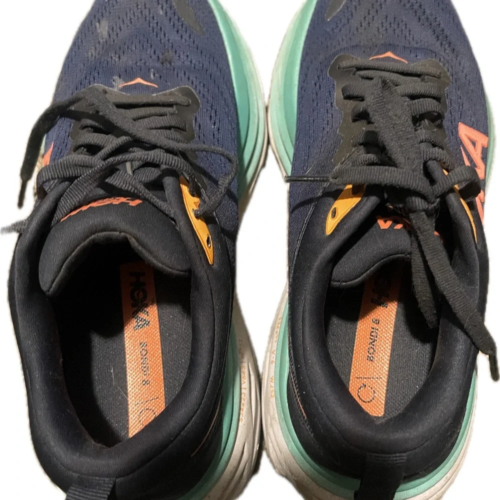 Hoka Bondi 8 - Picture 2 of 3